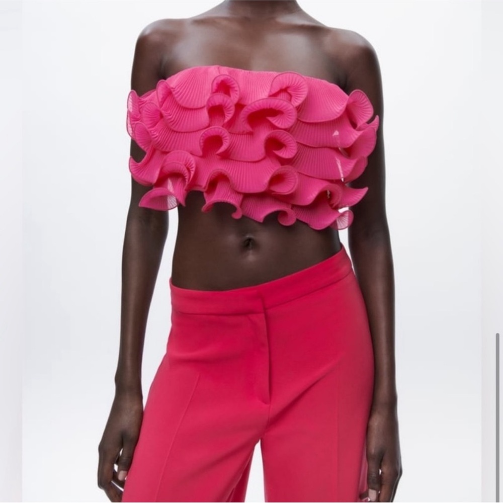 Zara Pink ruffles cropped top with side zipper size L  NWOT
